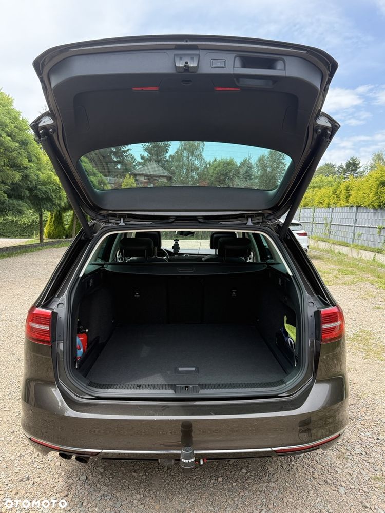 Volkswagen Passat 1.8 TSI BMT Highline - 15