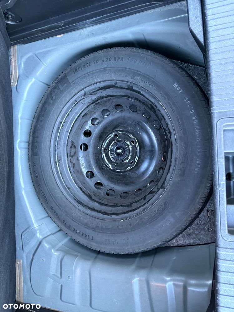 Renault Captur TCe 90 BUSINESS EDITION - 11