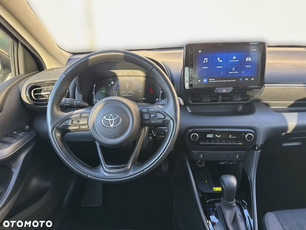 Toyota Yaris Hybrid 1.5 Style - 17