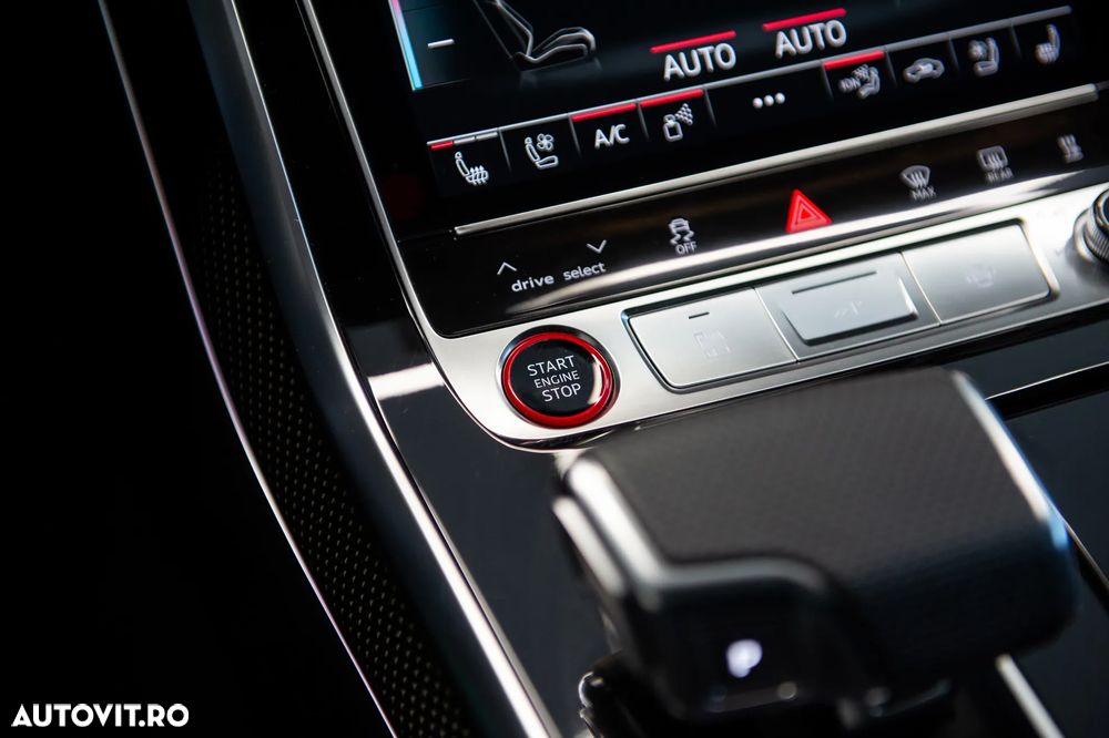 Audi SQ7 4.0 TDI quattro Tiptronic - 24