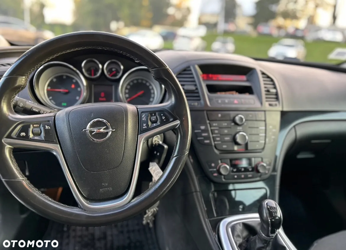Opel Insignia 2.0 CDTI Cosmo S&S - 7