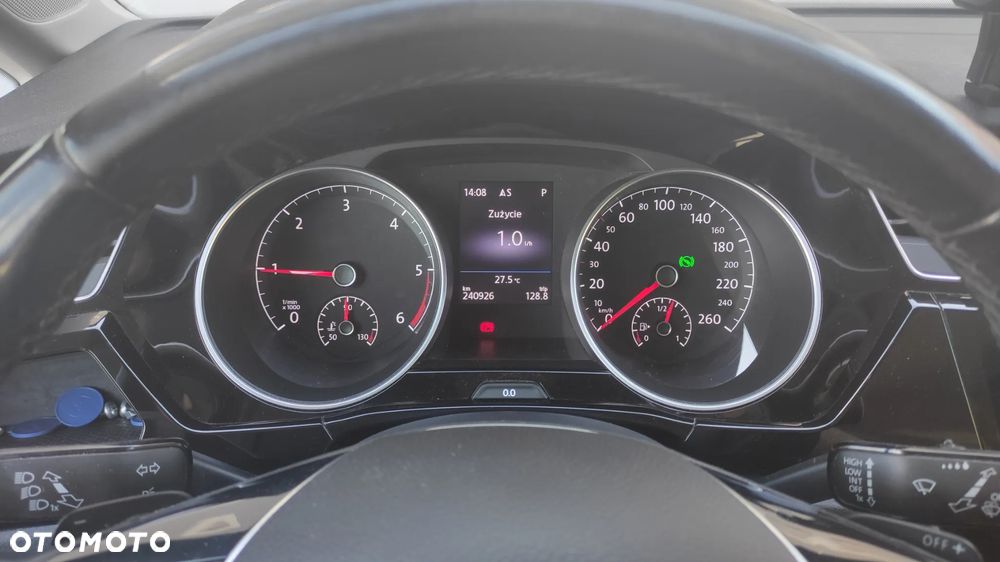 Volkswagen Touran 2.0 TDI BMT Highline DSG - 8
