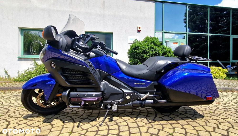 Honda GL - 13