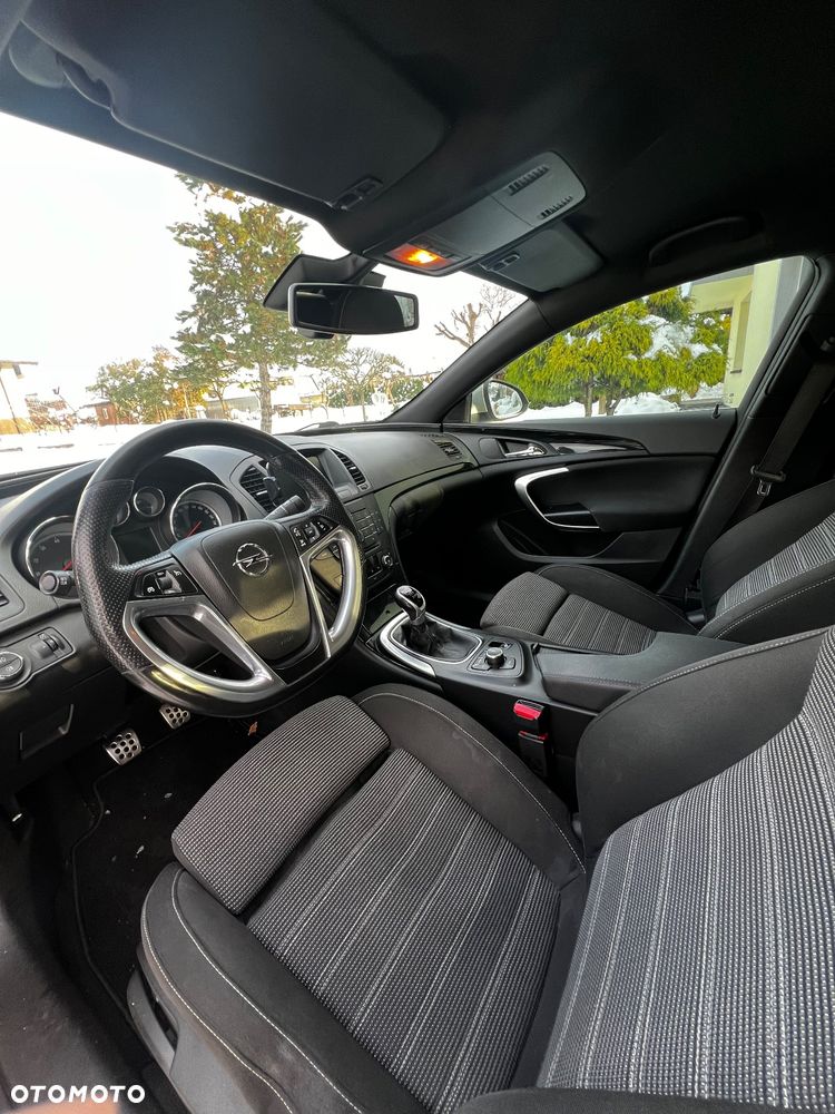 Opel Insignia 2.0 Turbo Sport - 10