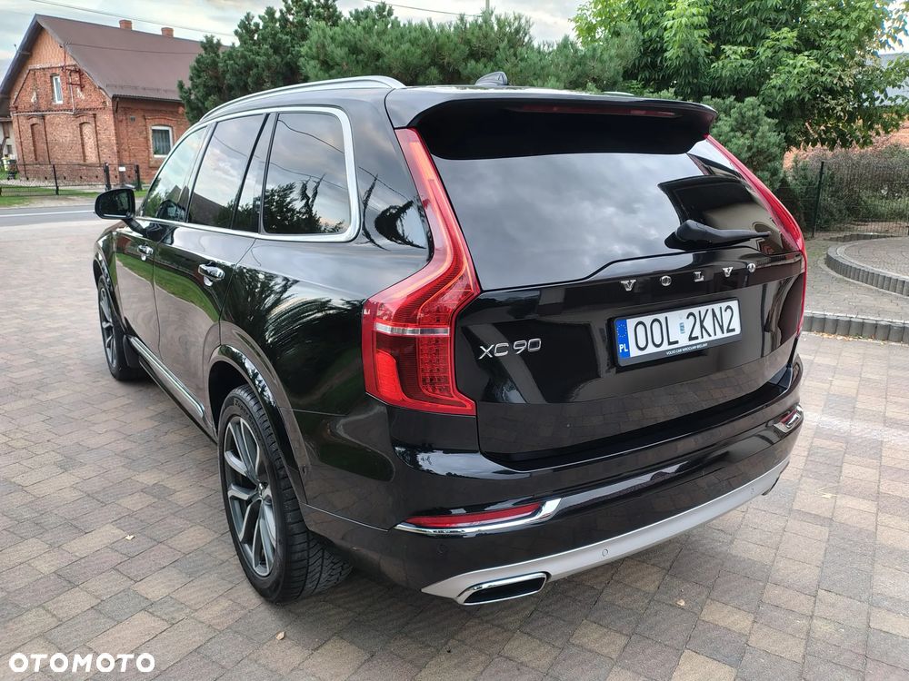 Volvo XC 90 D5 AWD Inscription - 32