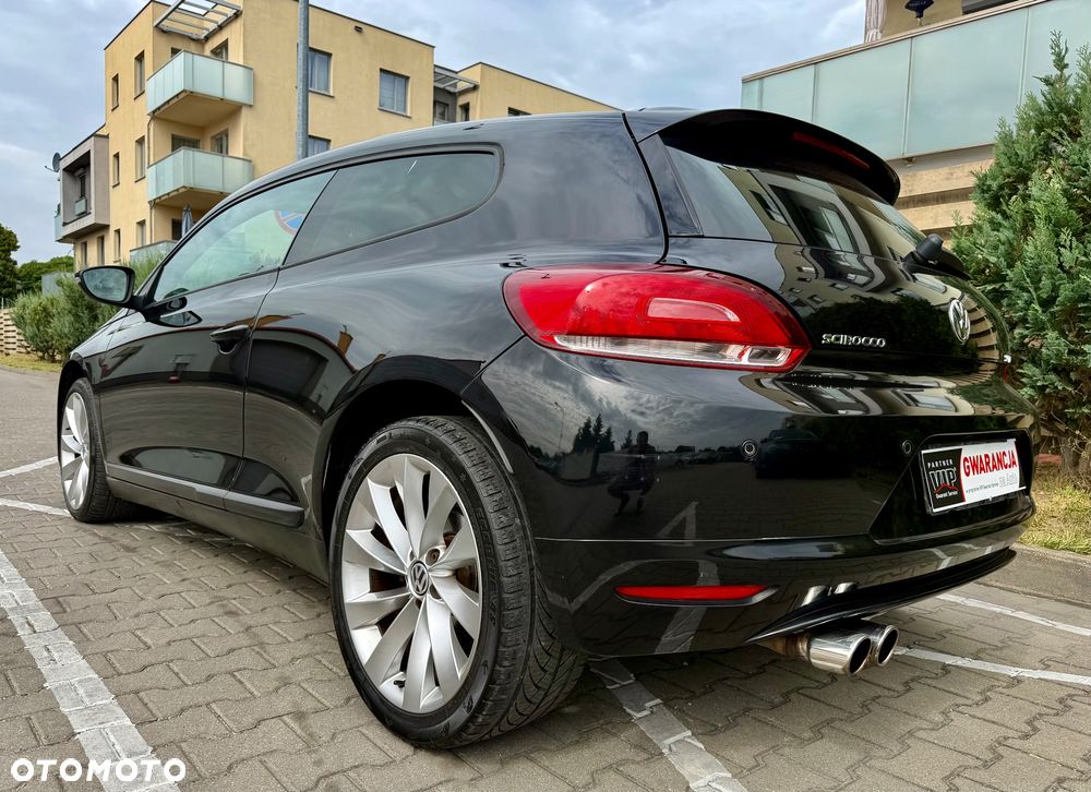 Volkswagen Scirocco 2.0 TDI DSG - 12