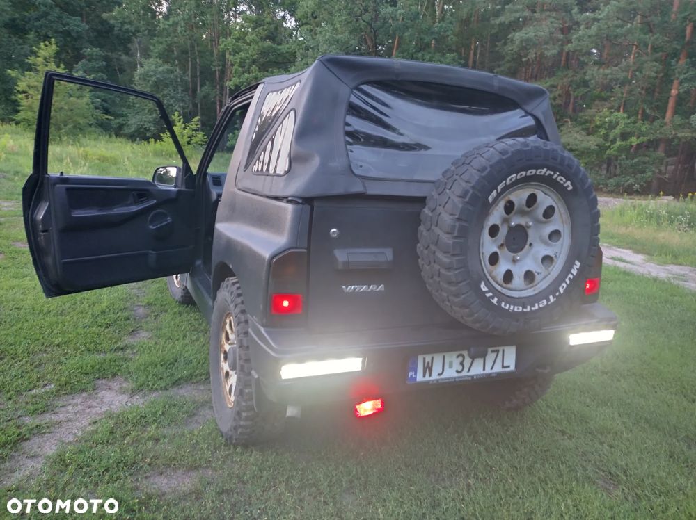 Suzuki Vitara - 12