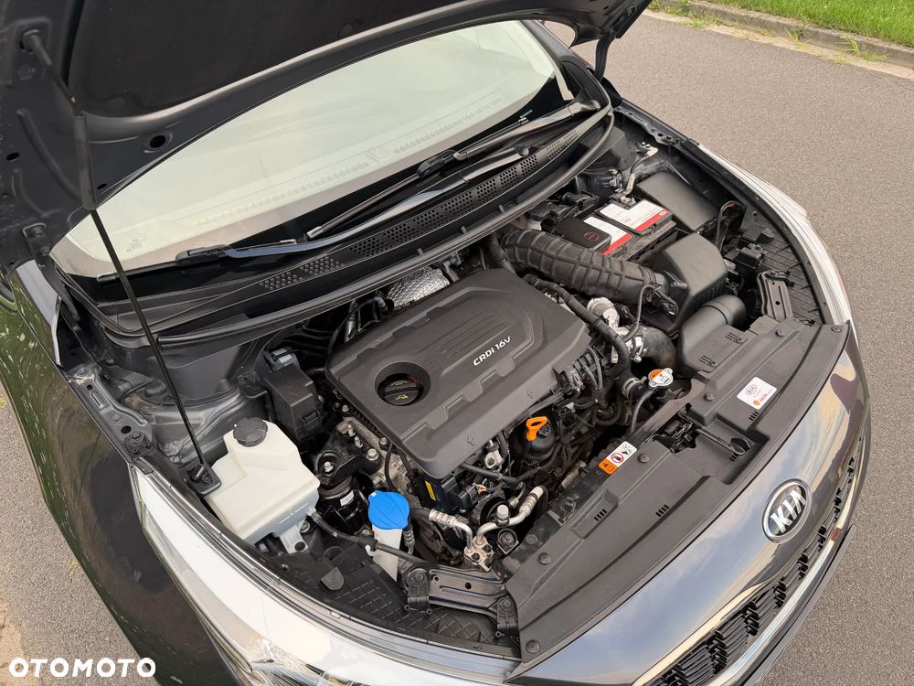 Kia Ceed 1.6 CRDi 136 DCT ISG GT Line - 40