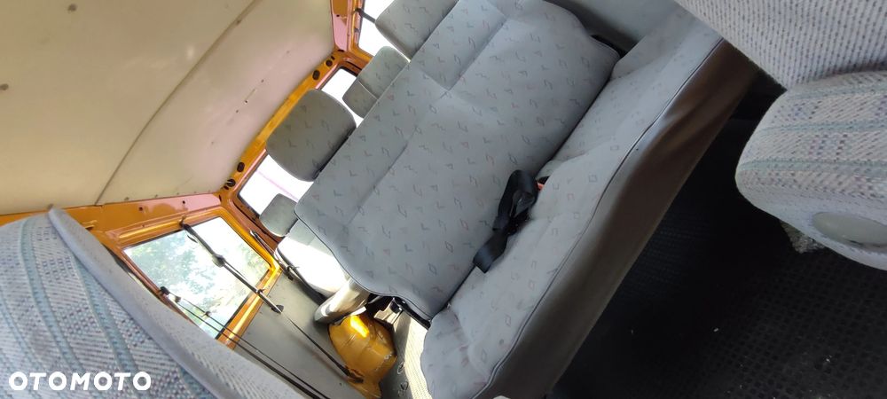 Volkswagen Transporter - 21