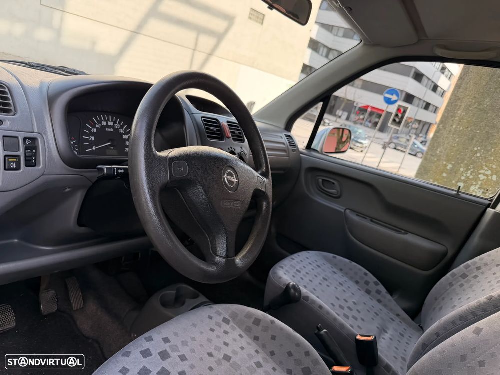 Opel Agila 1.0 12V Comfort - 9