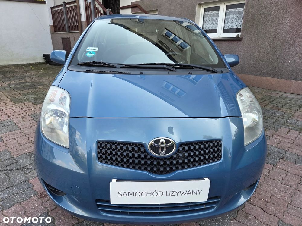 Toyota Yaris - 7