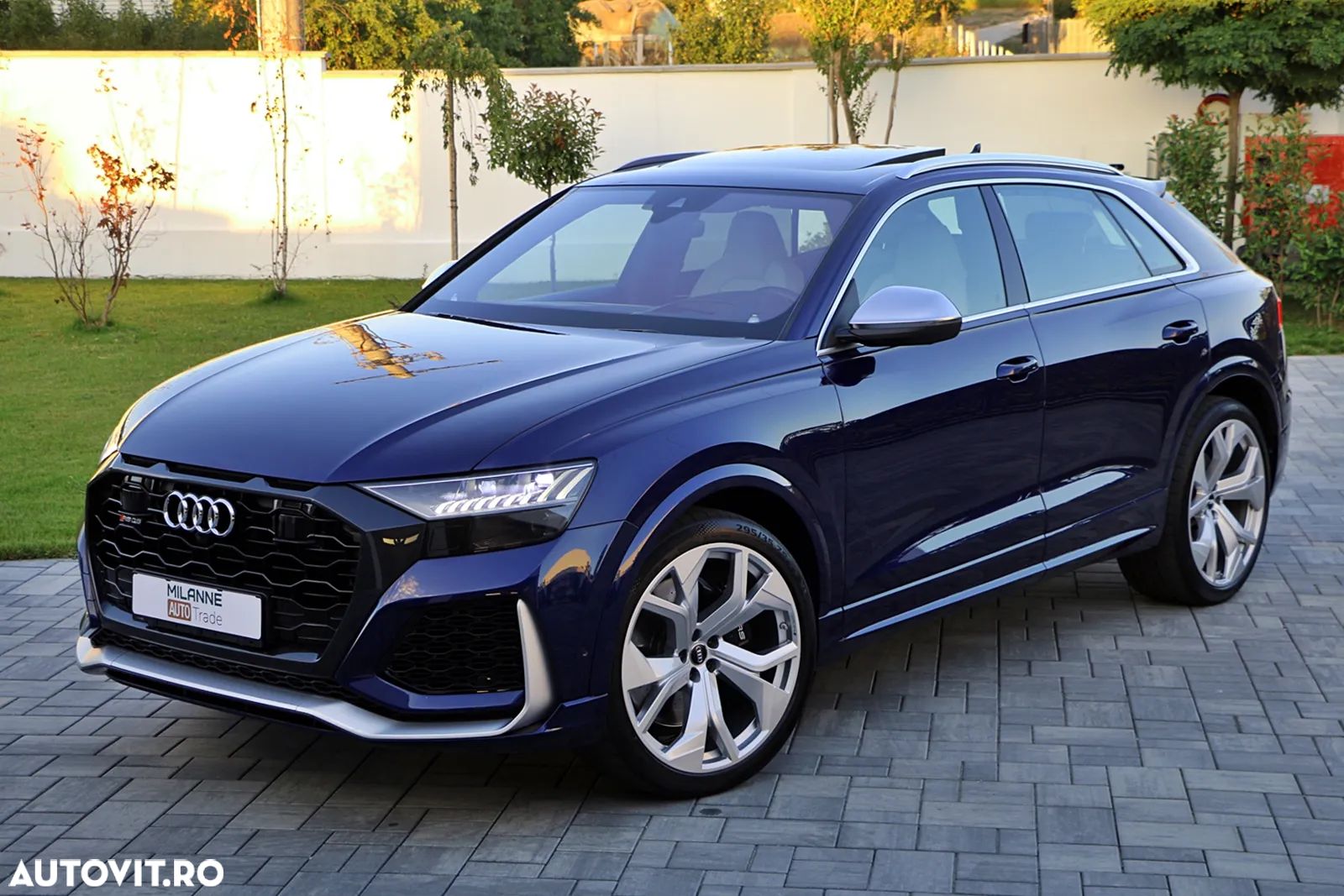 Audi RS Q8 TFSI quattro tiptronic - 1