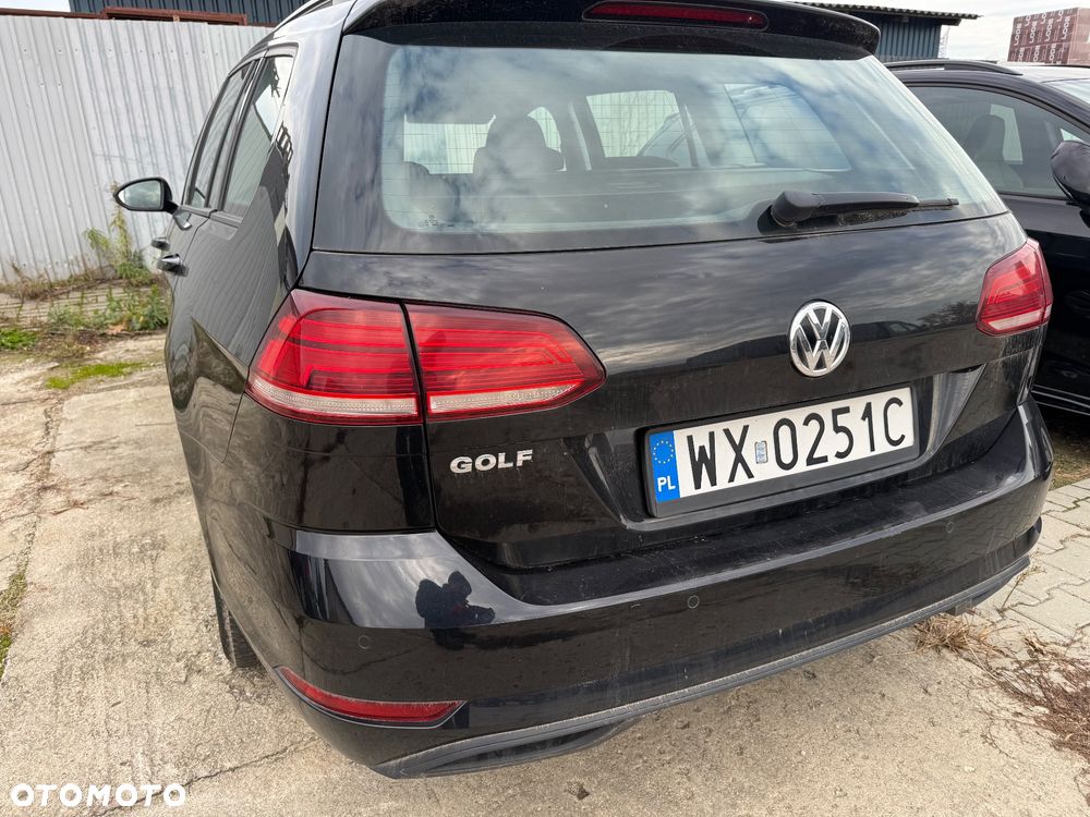 Volkswagen Golf - 20