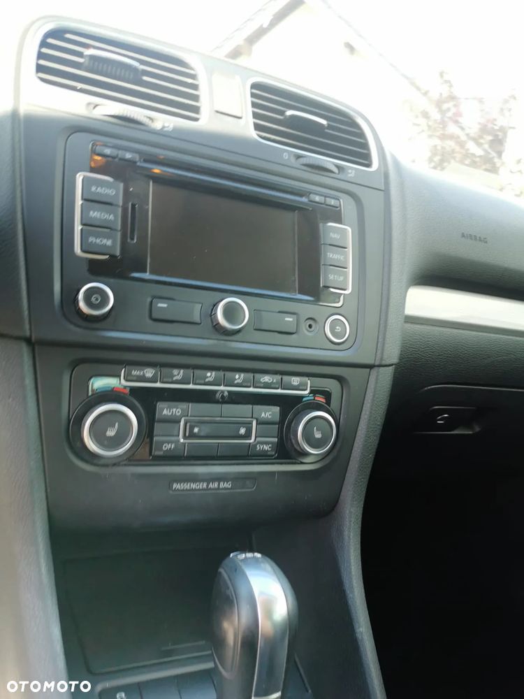 Volkswagen Golf VI 1.2 TSI Comfortline DSG - 16