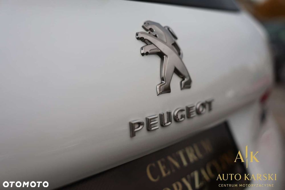 Peugeot 2008 - 10
