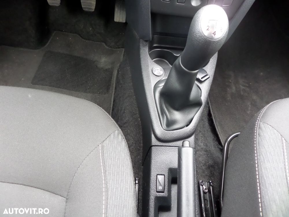 Dacia Sandero - 36