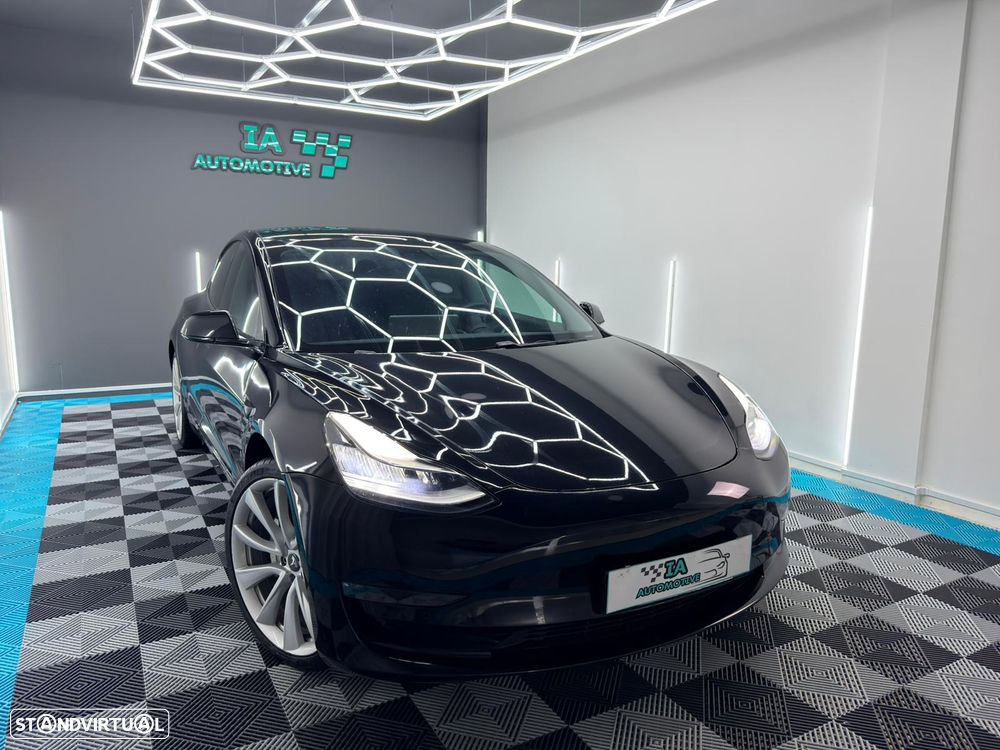 Tesla Model 3 Long-Range Dual Motor AWD - 4