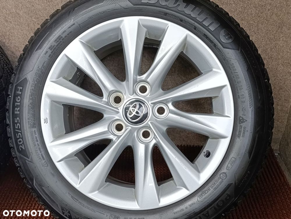 TOYOTA COROLLA E21 od 2019r Koła z Oponami Zimowymi 205/55R16 BARUM 24r - 5