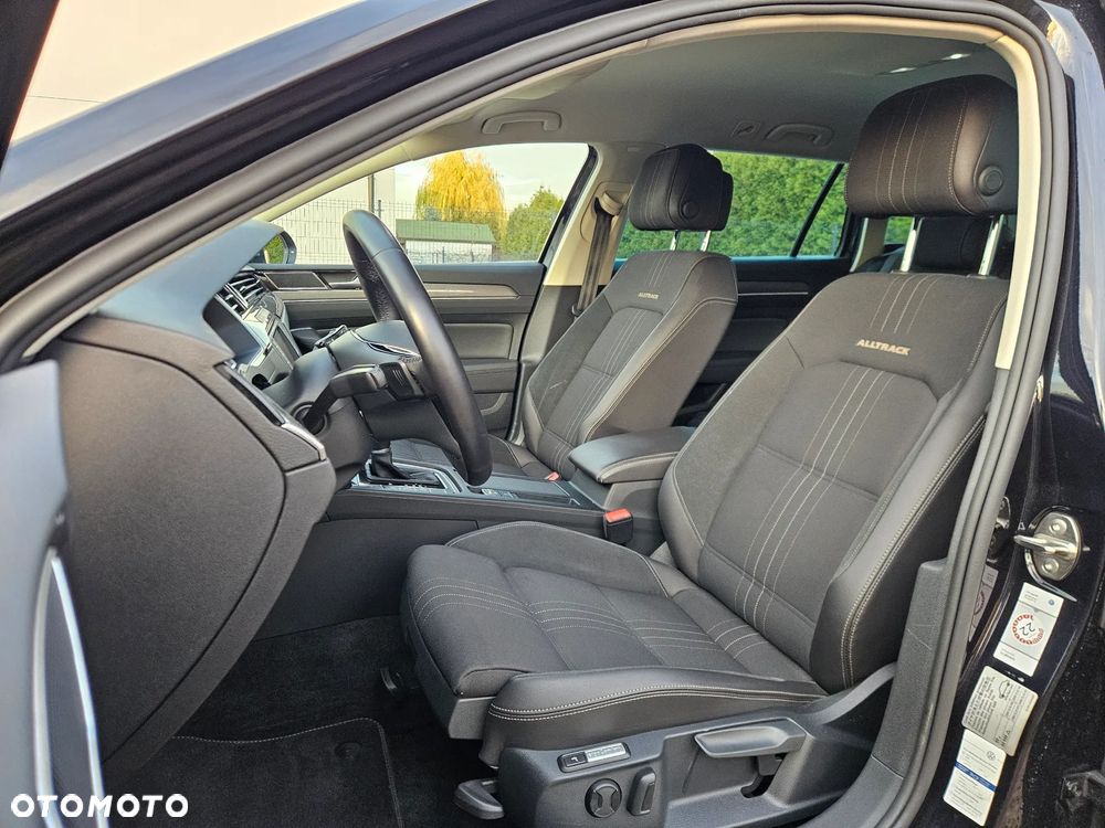 Volkswagen Passat Variant 2.0 TDI SCR 4Motion DSG Highline - 7