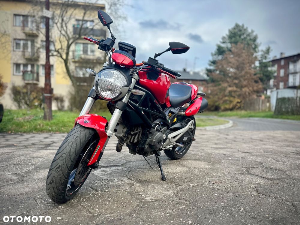 Ducati Monster - 3