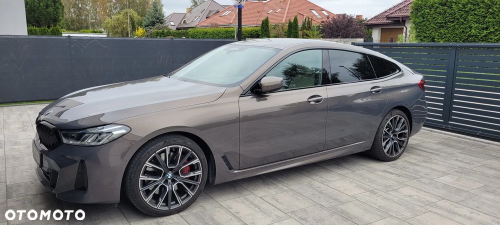 BMW 6GT - 2
