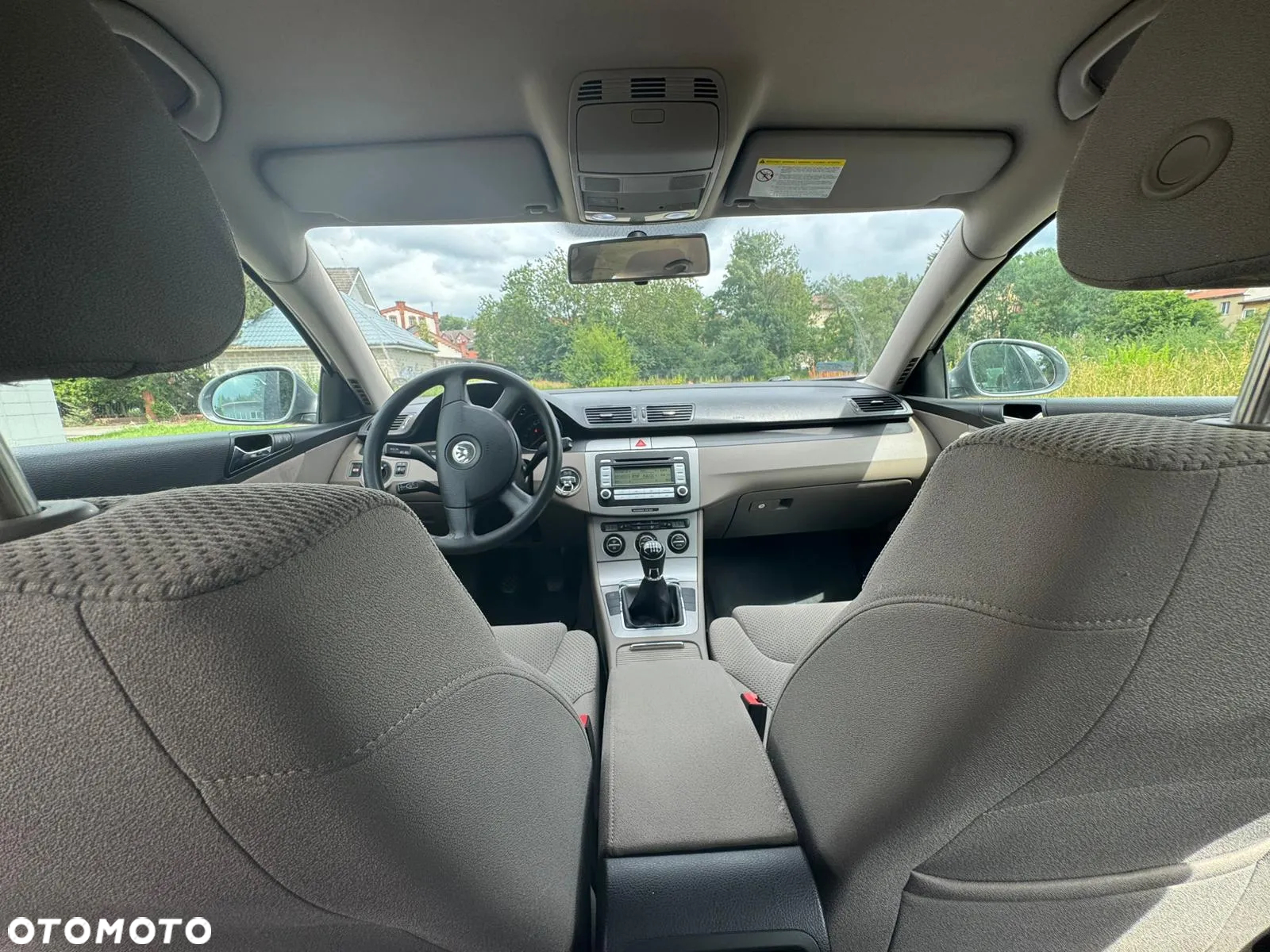 Volkswagen Passat 2.0 FSI Comfortline - 12