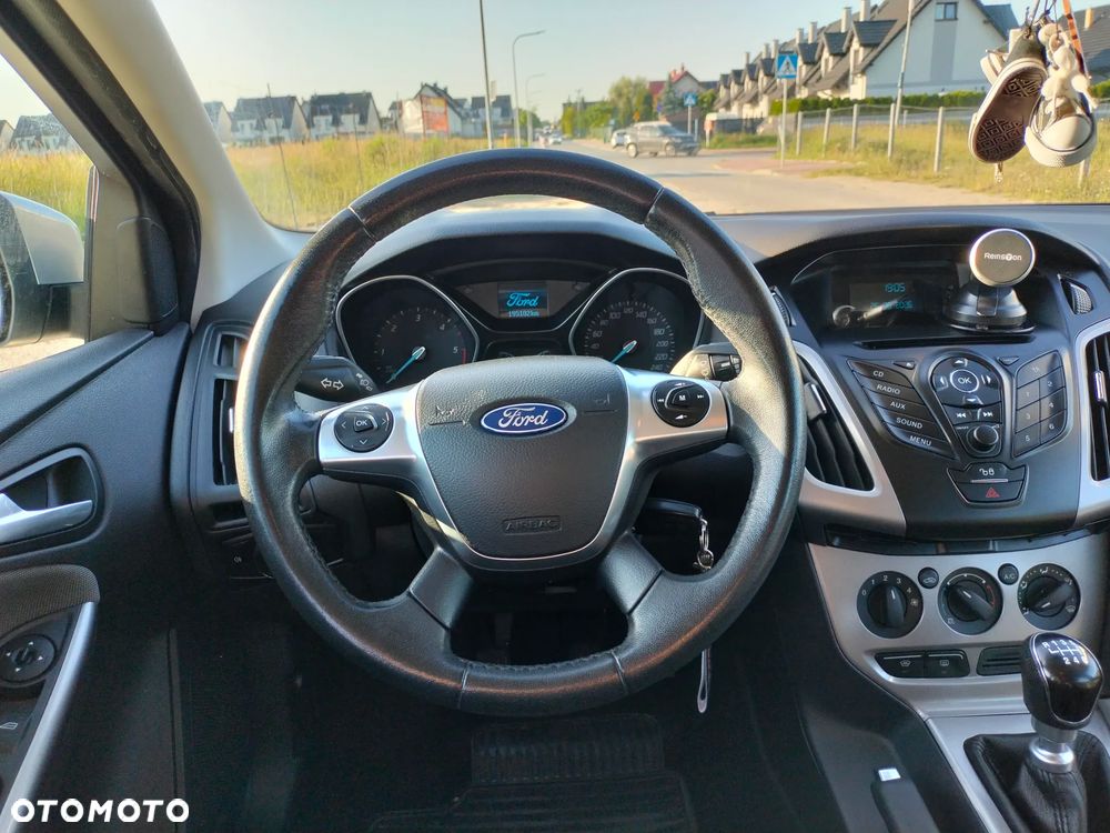 Ford Focus 1.6 TDCi Ambiente - 19