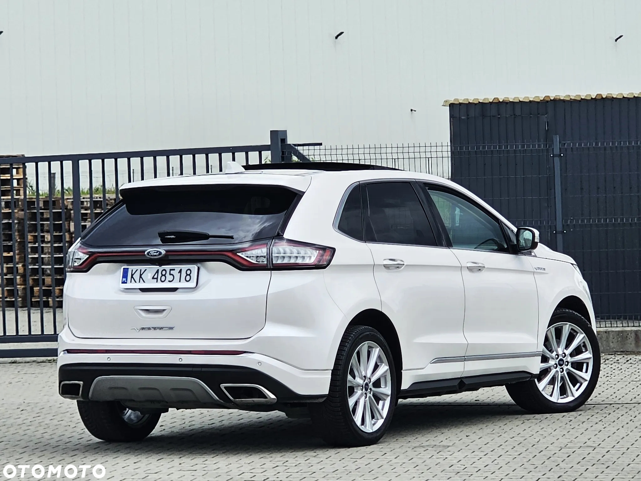 Ford Edge Vignale 2.0 TDCi Twin-Turbo 4WD - 26