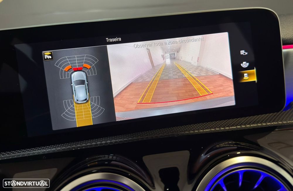 Mercedes-Benz GLB 180 d AMG Line - 18