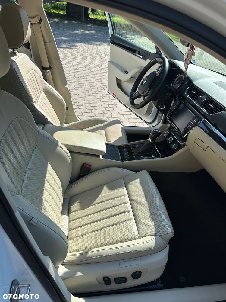 Skoda Superb 2.0 TDI 4x4 L&K DSG - 12