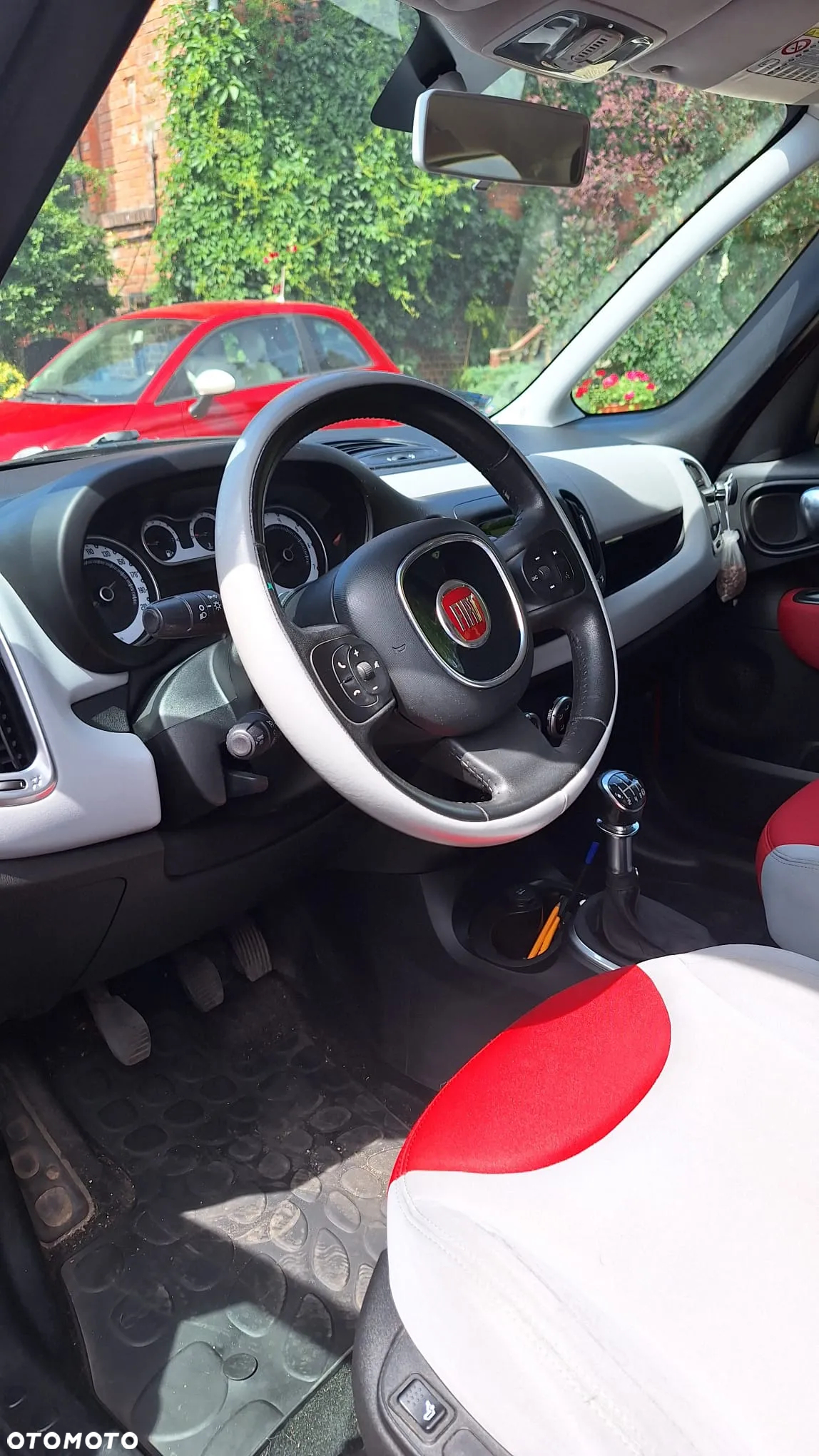 Fiat 500L - 10