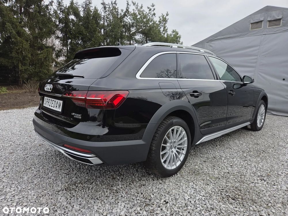 Audi A4 Allroad - 30