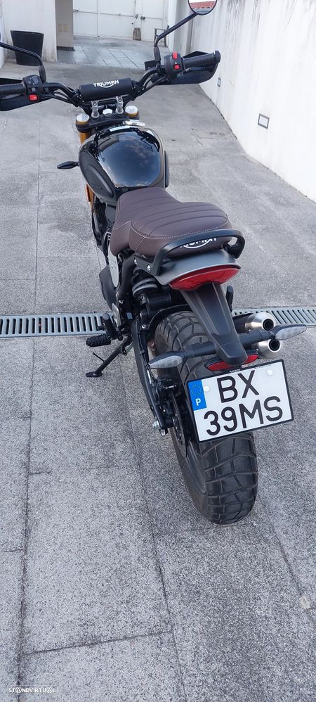 Triumph Scrambler 400 X - 4
