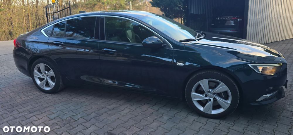 Opel Insignia 2.0 DI Turbo 4x4 Exclusive - 4