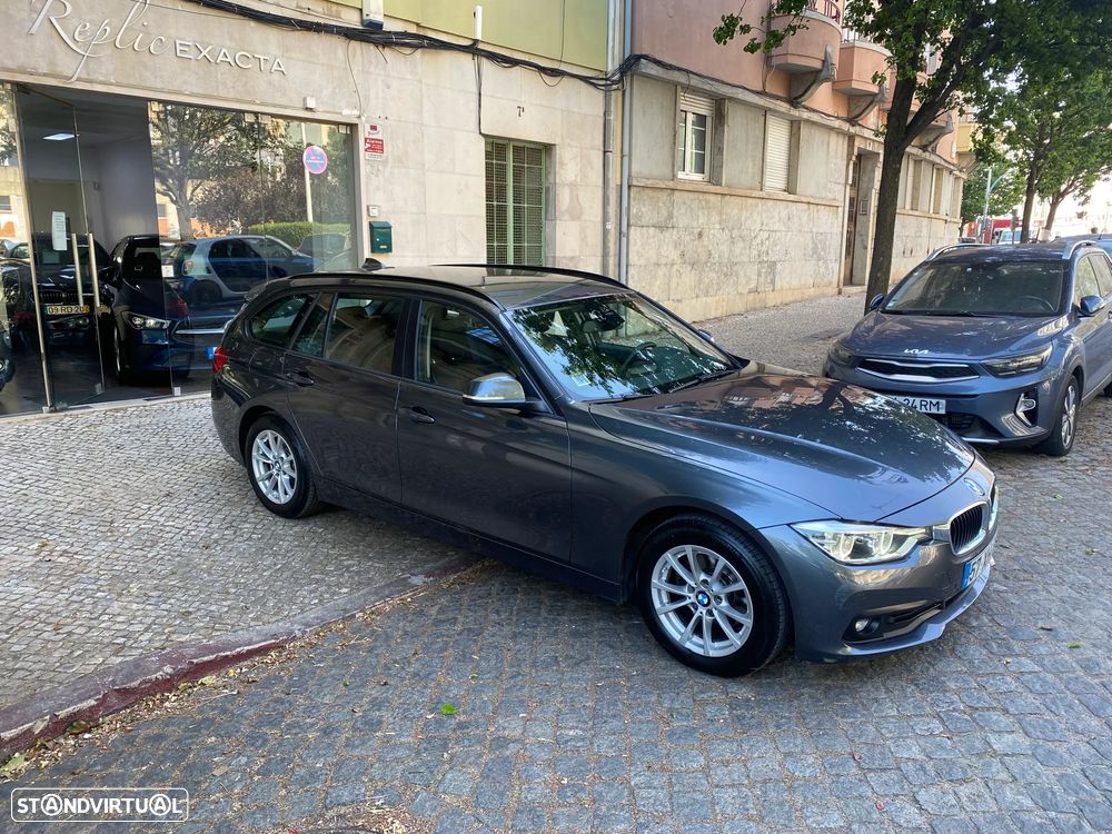 BMW 318 d Touring Ultimate - 13