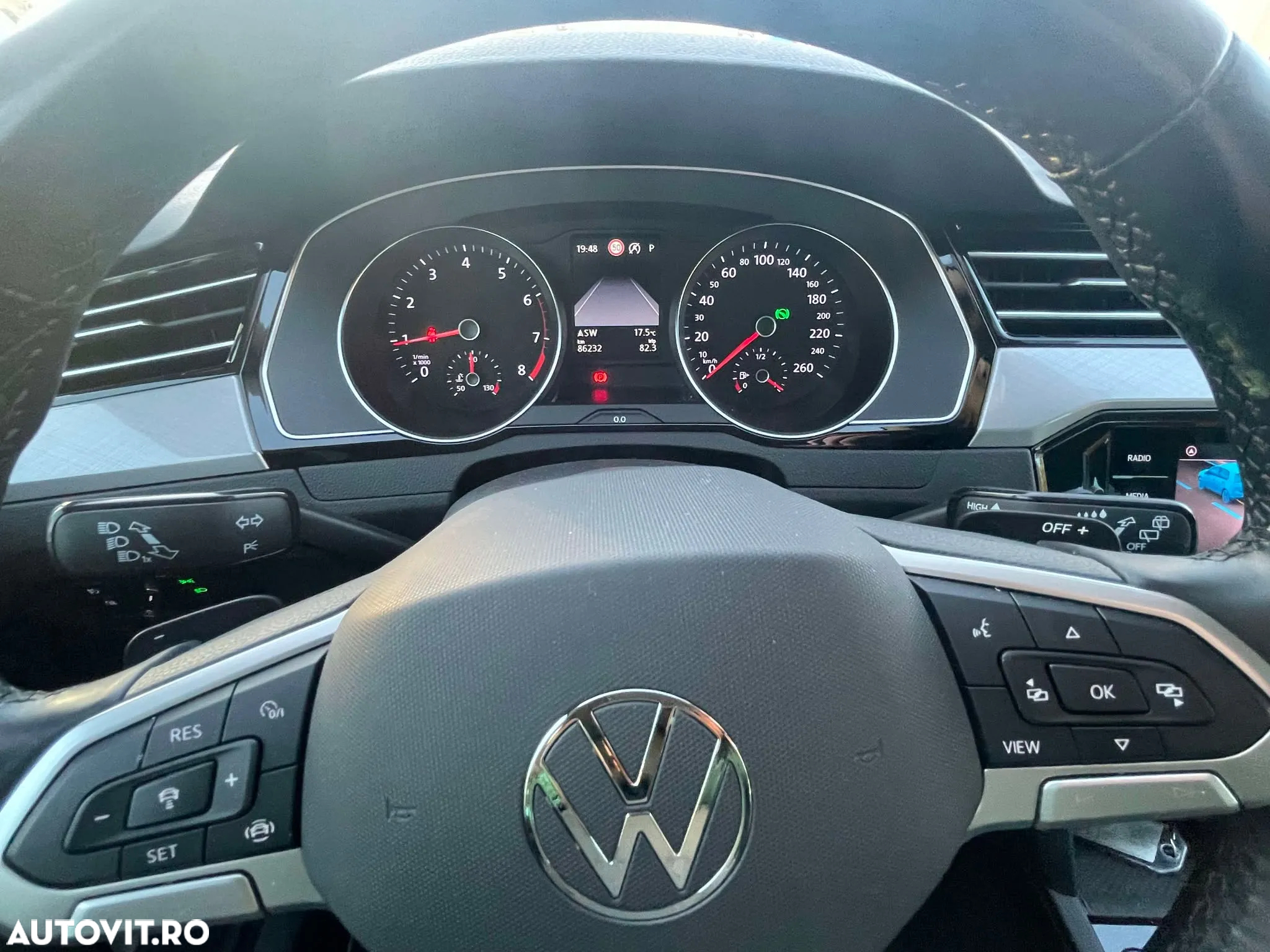 Volkswagen Passat Variant 1.5 TSI OPF DSG Business - 12