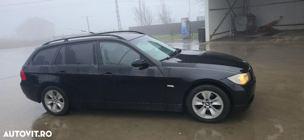 BMW Seria 3 318d DPF Touring - 3