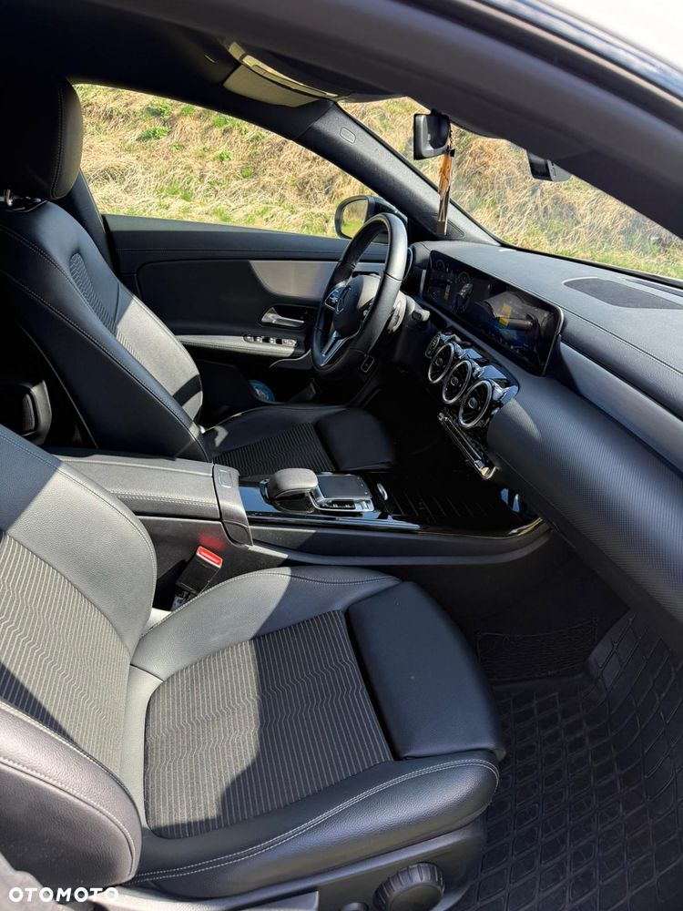 Mercedes-Benz CLA 200 d Edition 1 8G-DCT - 14