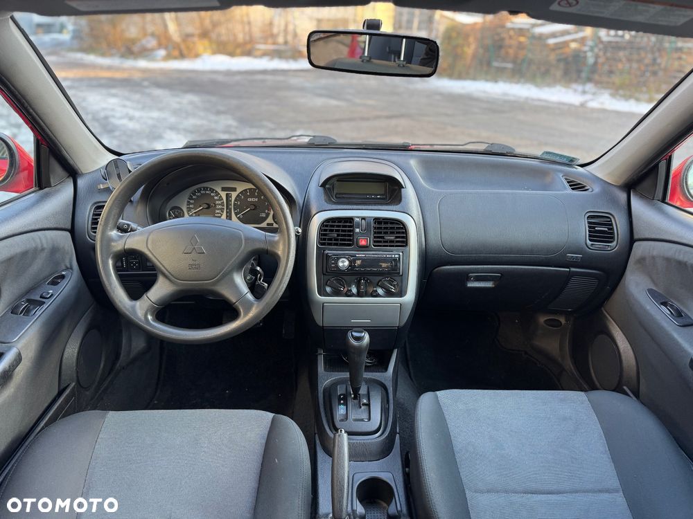 Mitsubishi Carisma - 9