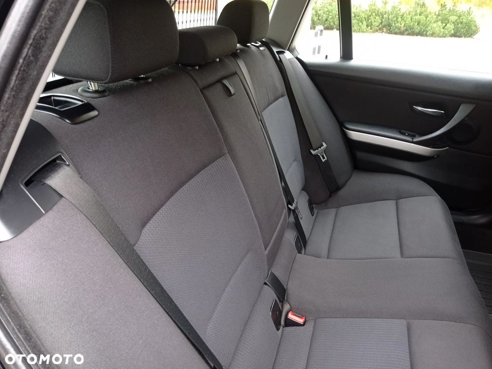 BMW Seria 3 - 14