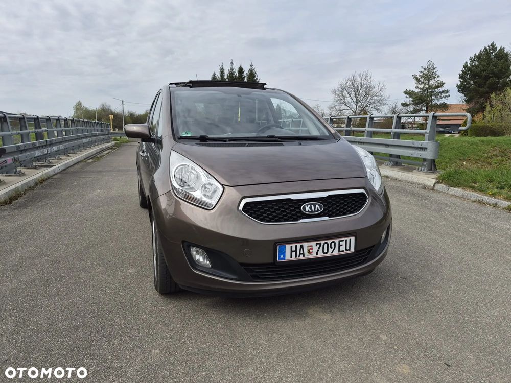 Kia Venga 1.6 CVVT Platinum Edition - 1