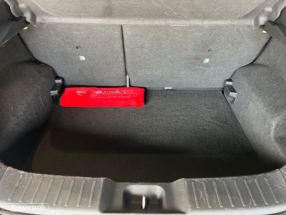 Nissan Juke 1.6 Hybrid Acenta - 41