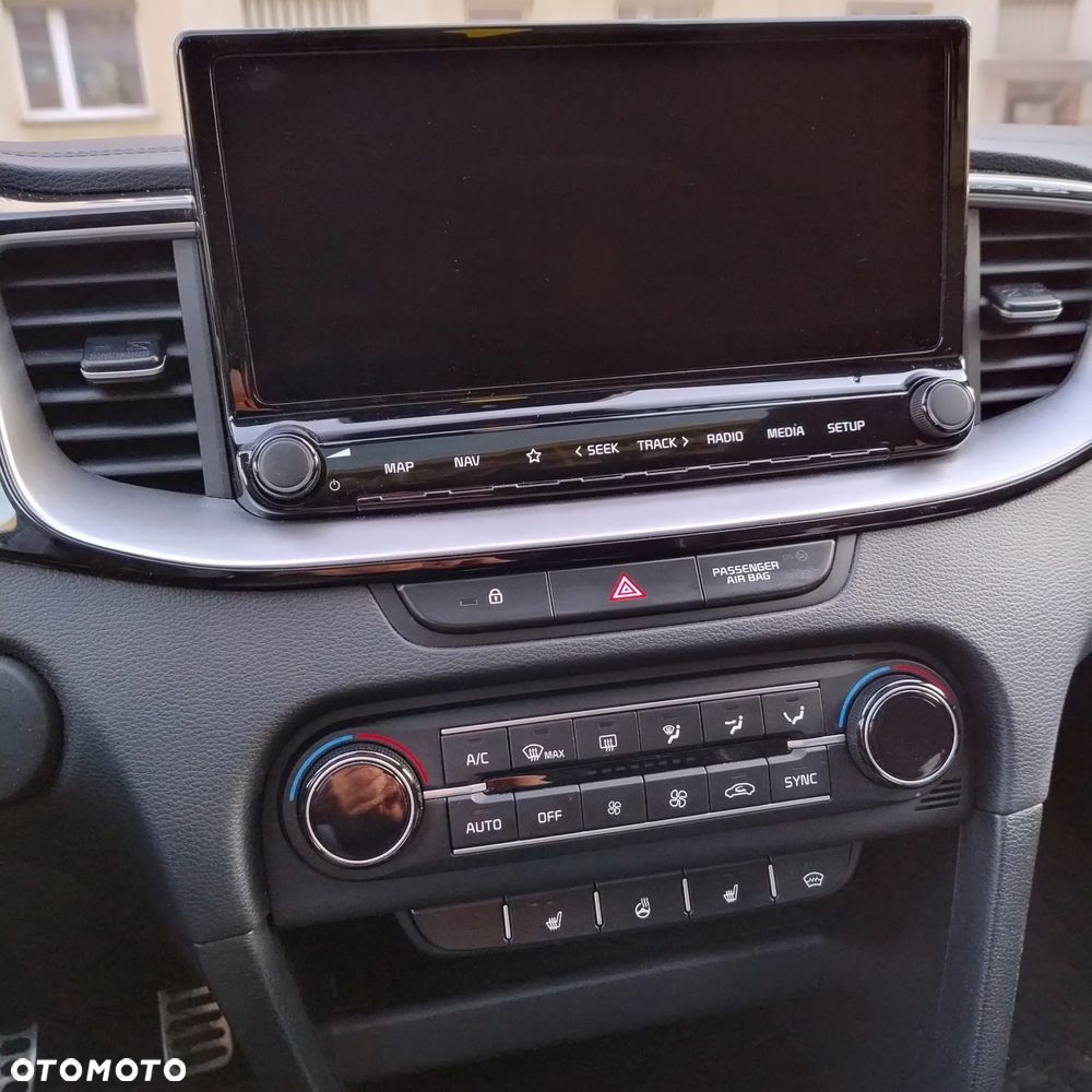 Kia Ceed 1.5 T-GDI Business Line - 18