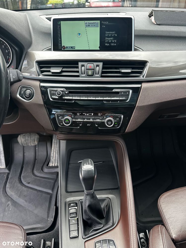 BMW X1 xDrive25i xLine sport - 17
