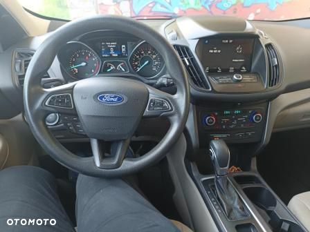 Ford Escape - 12