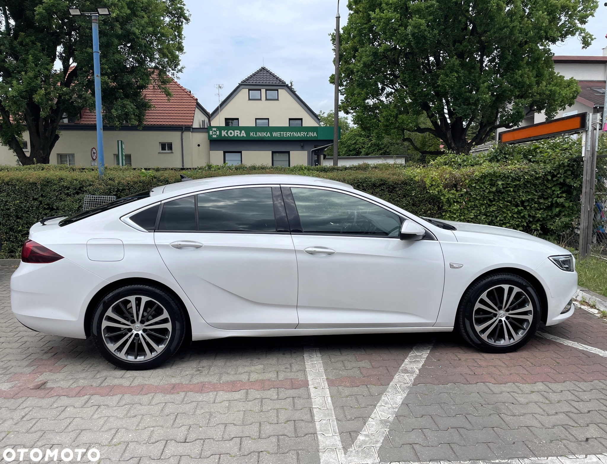 Opel Insignia 1.5 T GPF Elite S&S - 9