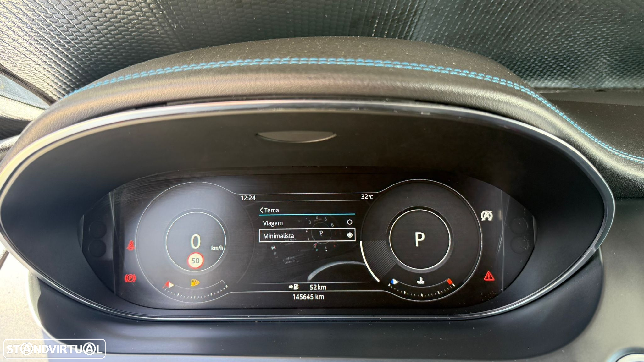 Jaguar E-Pace 2.0 i4D R-Dynamic AWD Aut. - 37