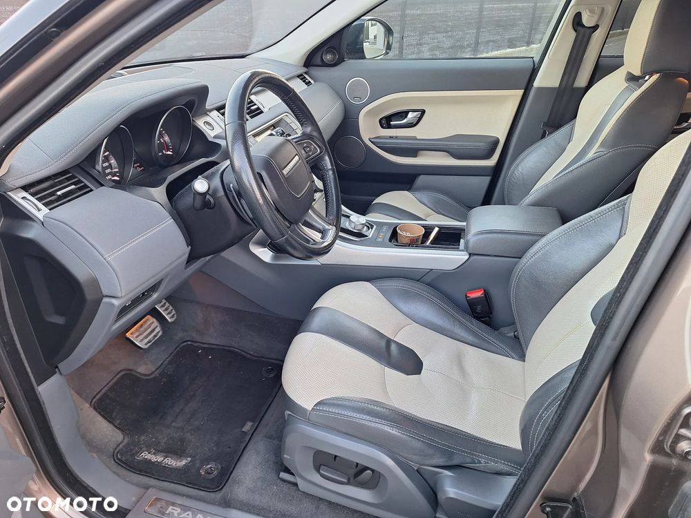 Land Rover Range Rover Evoque SD4 Black Dynamic - 5