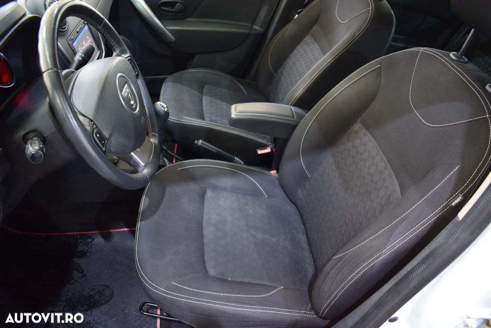 Dacia Logan 1.2 73 CP Laureate - 8