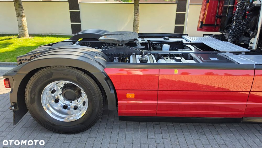 Volvo ///FH///500///2023/// GLOBETROTTER///XXL///HYDRAULIKA/// KLIMATYZACJA POSTOJOWA///ALUMINIOWE FELGI///ZABUDOWY MIĘDZYOSIOWE///FULL LED///VIRTUAL COCPIT///TV///WAGA/// STAN BARDZO DOBRY - 15